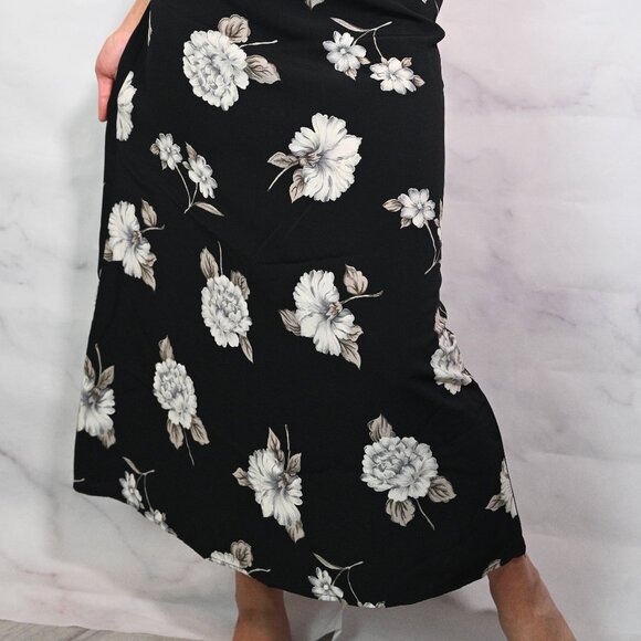 Black Floral Long Flowy Skirt - Size Small - Picture 2 of 7